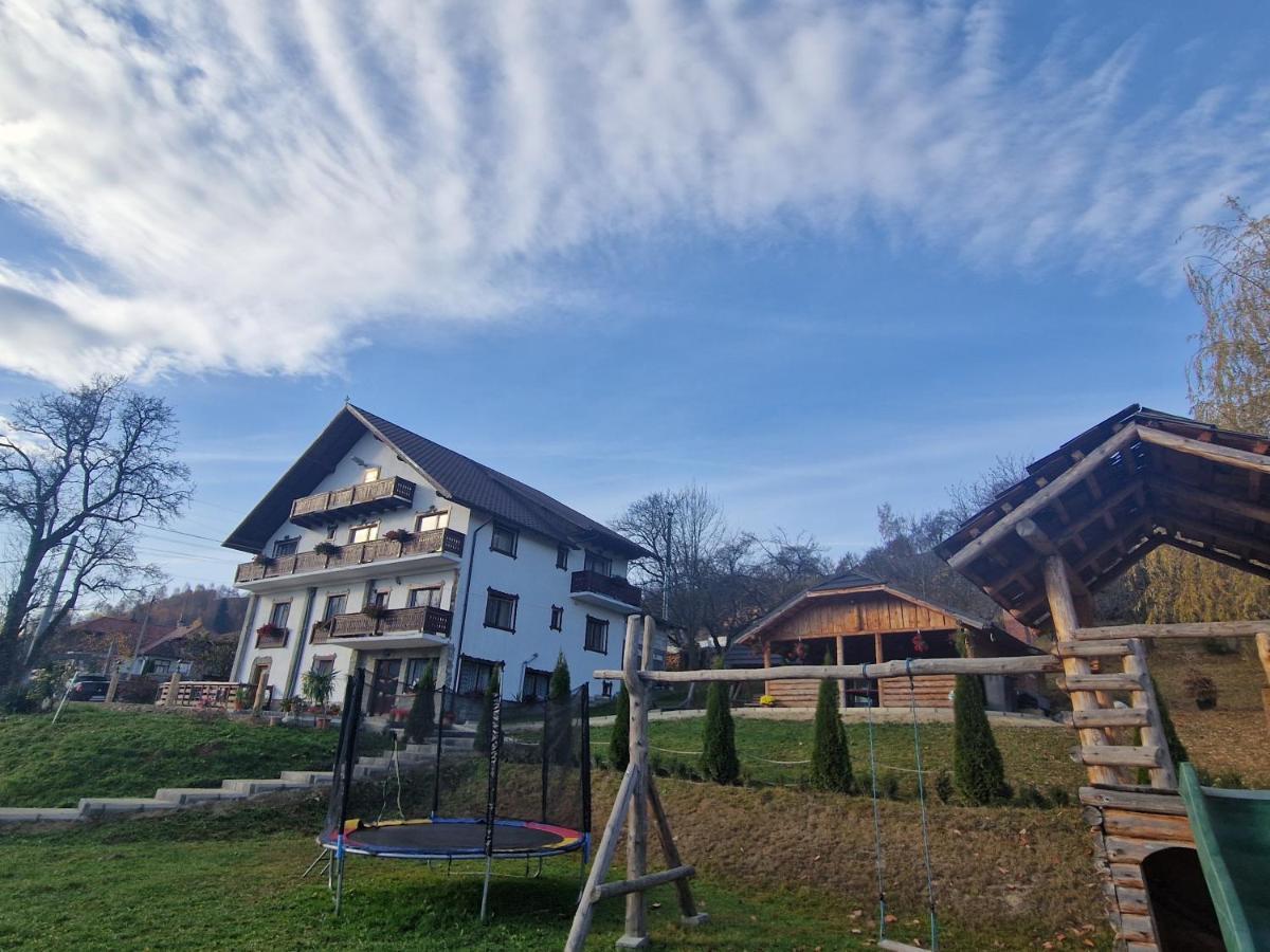 Ograda De La Munte Villa Bran  Dış mekan fotoğraf
