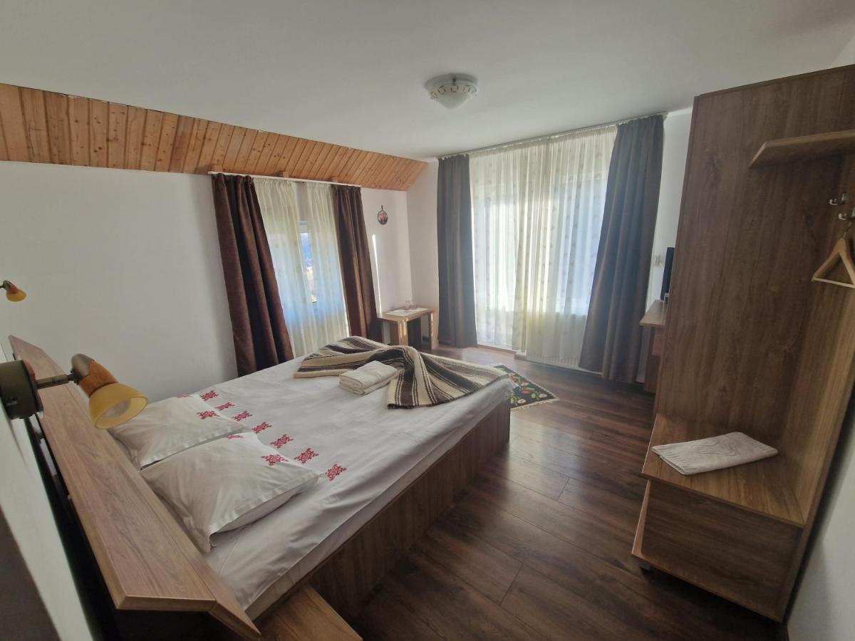 Ograda De La Munte Villa Bran  Dış mekan fotoğraf